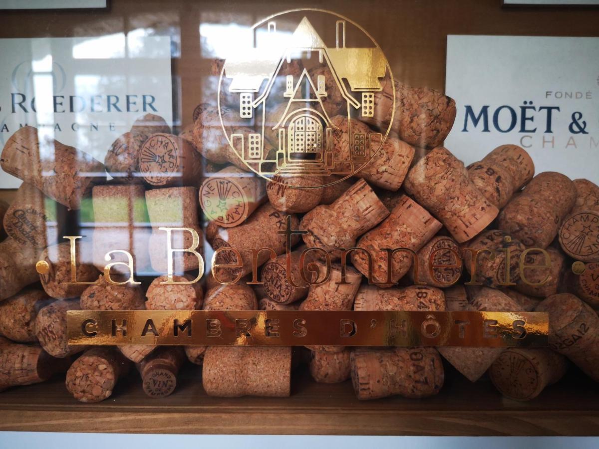 La Bertonnerie En Champagne Panzió Prunay Kültér fotó